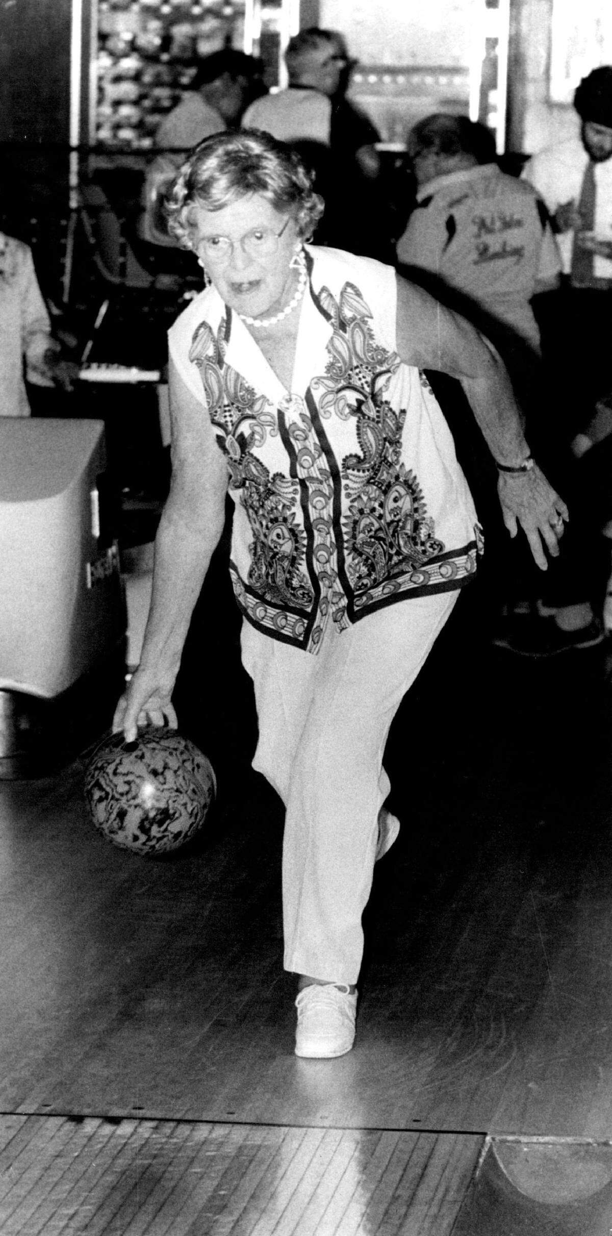 Ida Fagan, more than 90 years old at the time, bowls in North Miami in 1983.