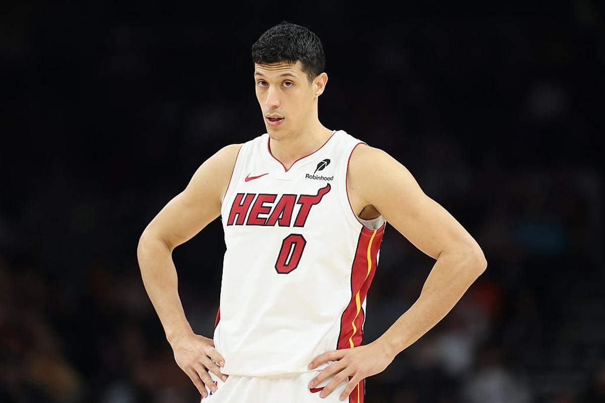 Simone Fontecchio #0 of the Miami Heat during the first half of the NBA game at Mortgage Matchup Center on January 25, 2026 in Phoenix, Arizona.