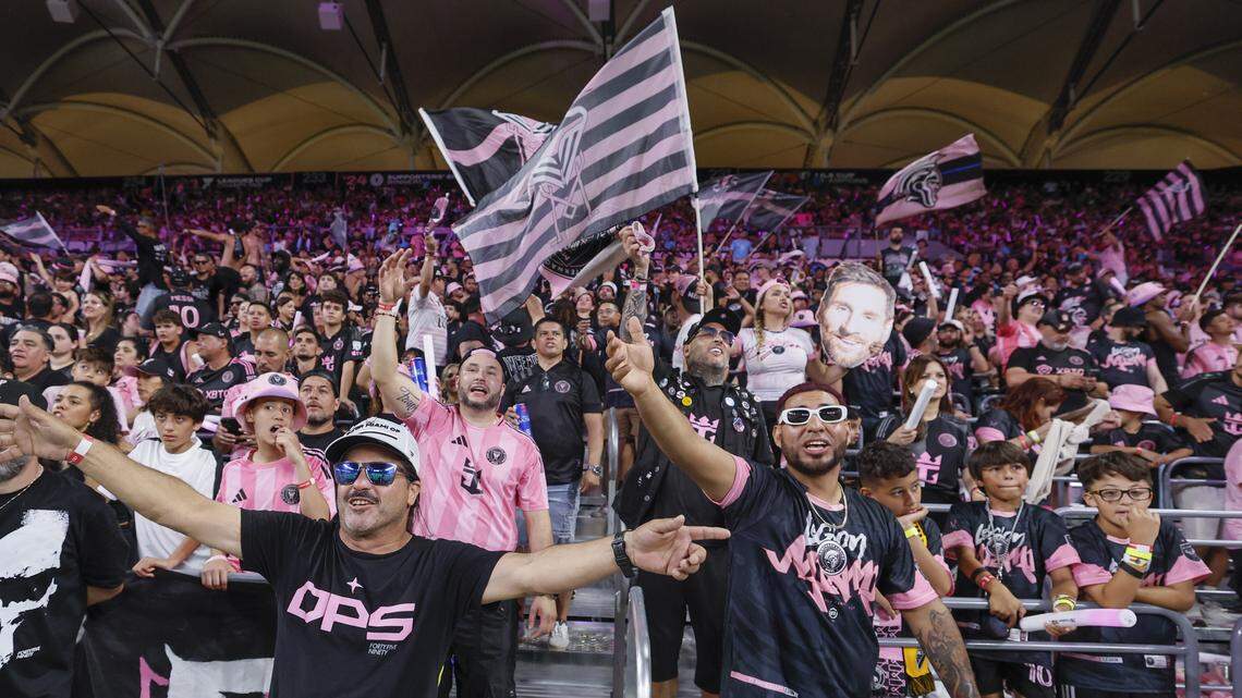 Cote’s Hot Button Top 10: Inter Miami’s grand opening, NCAA finals, Cats out, more