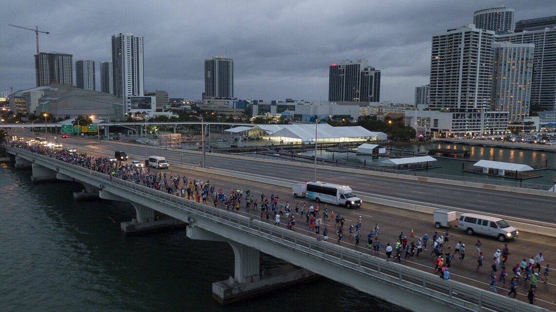 Even Porta-Potty trip can’t stop American woman from runaway win at Miami Marathon