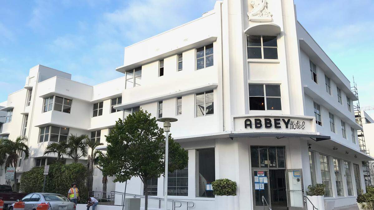 The Abbey Hotel, pictured above, is located at 300 21st St. Sonder will operate its 50 rooms starting in the fall.