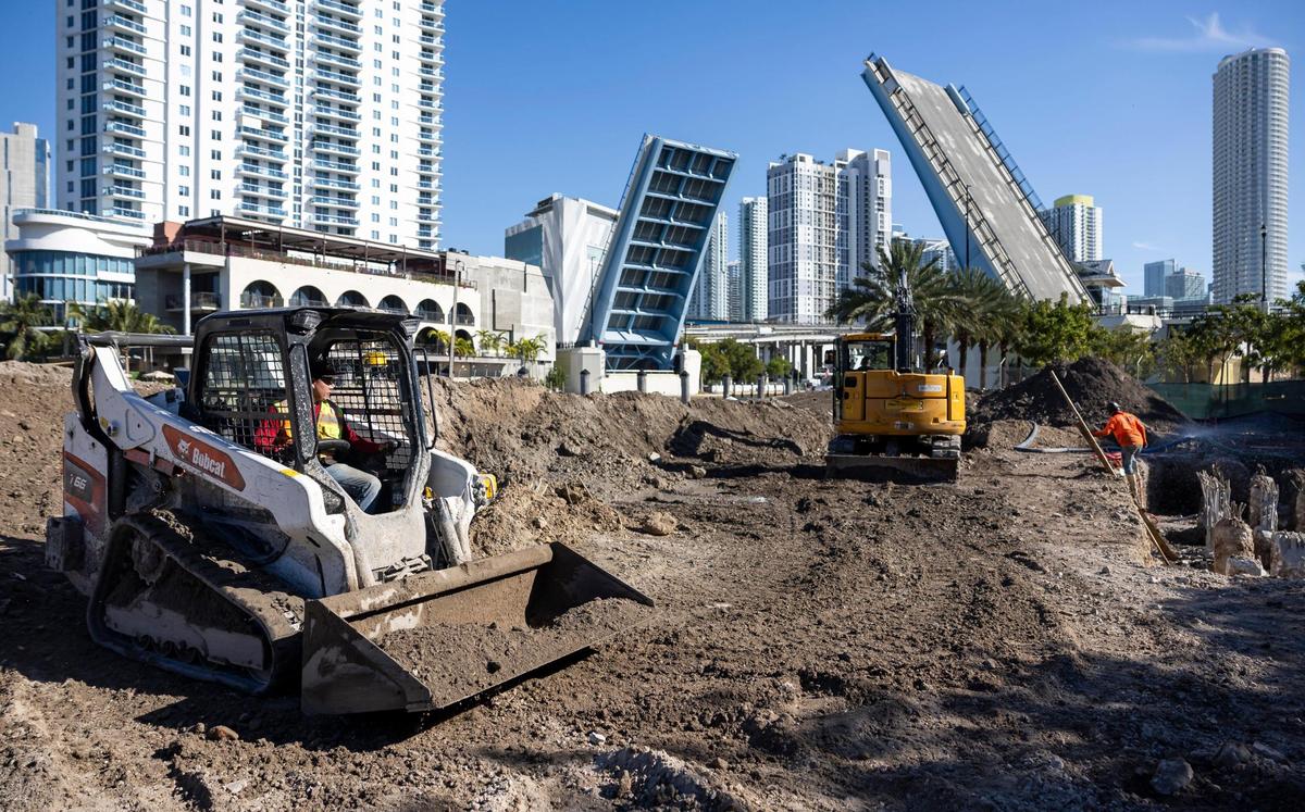 Construction progresses on privately owned land along the Miami River on Friday, Dec. 6, 2024.