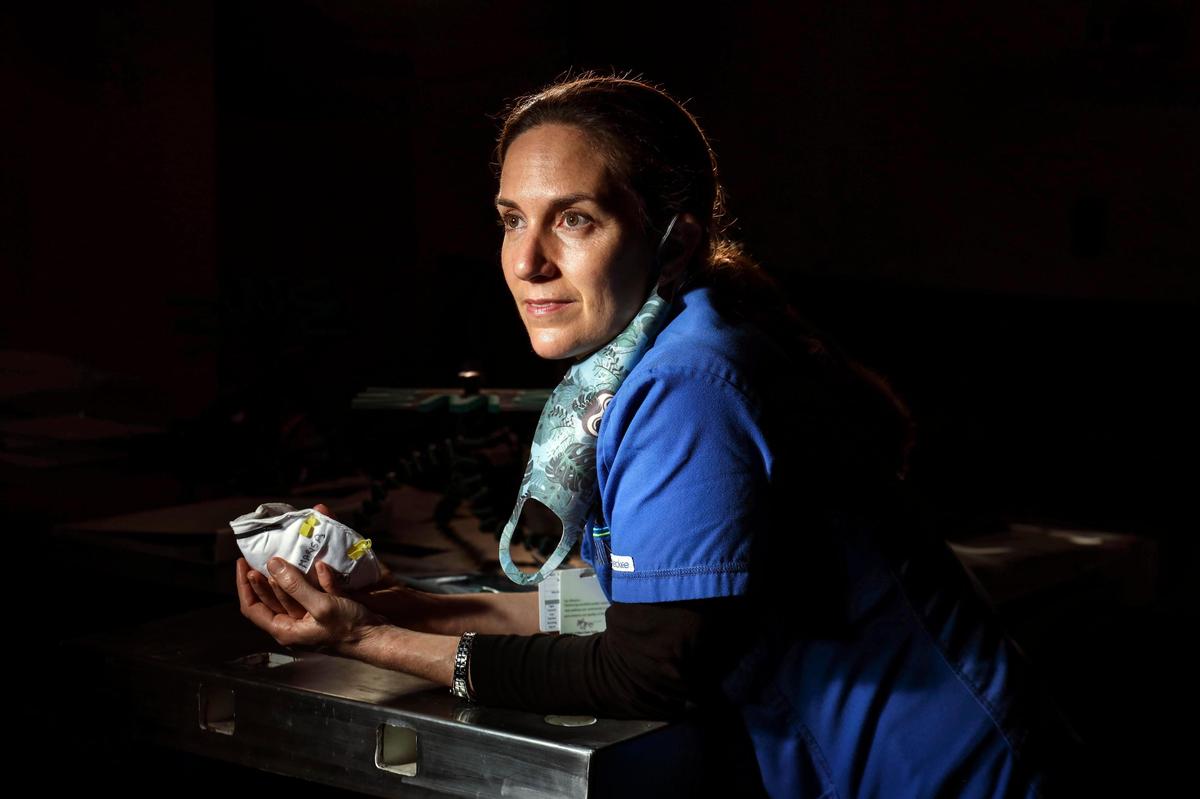 Marisa Bezjian, associate veterinarian, Zoo Miami.