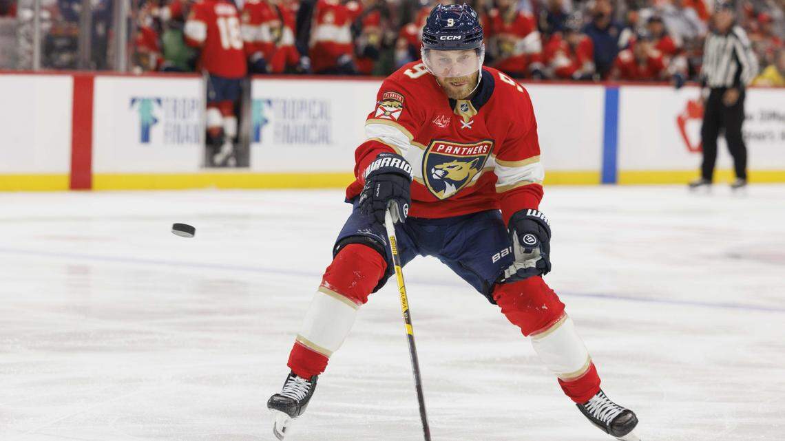Florida Panthers center Sam Bennett (9) swings at the puck during the third period of a game against the Anaheim Ducks on Tuesday, Oct. 28, 2025, at Amerant Bank Arena in Sunrise, Fla. The Anaheim Ducks won 3-2 in a shootout.