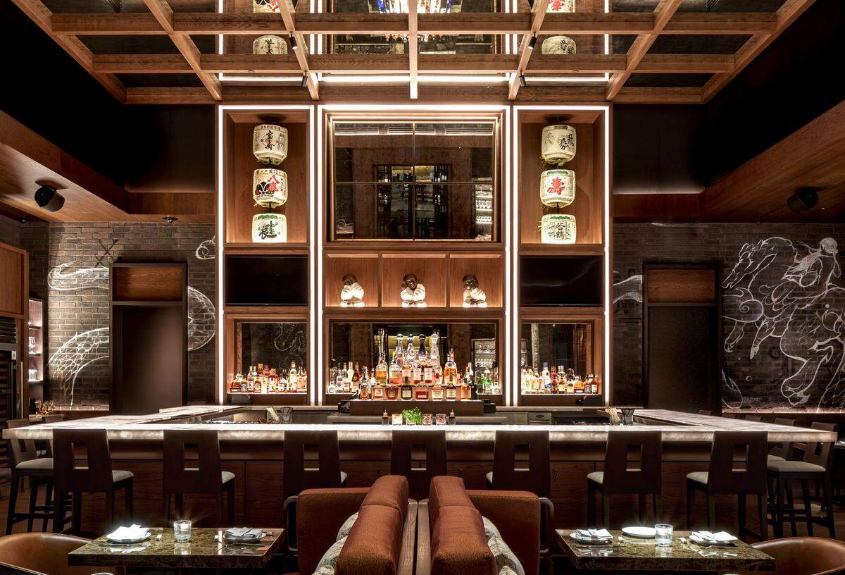 The bar at Toku in Aventura.