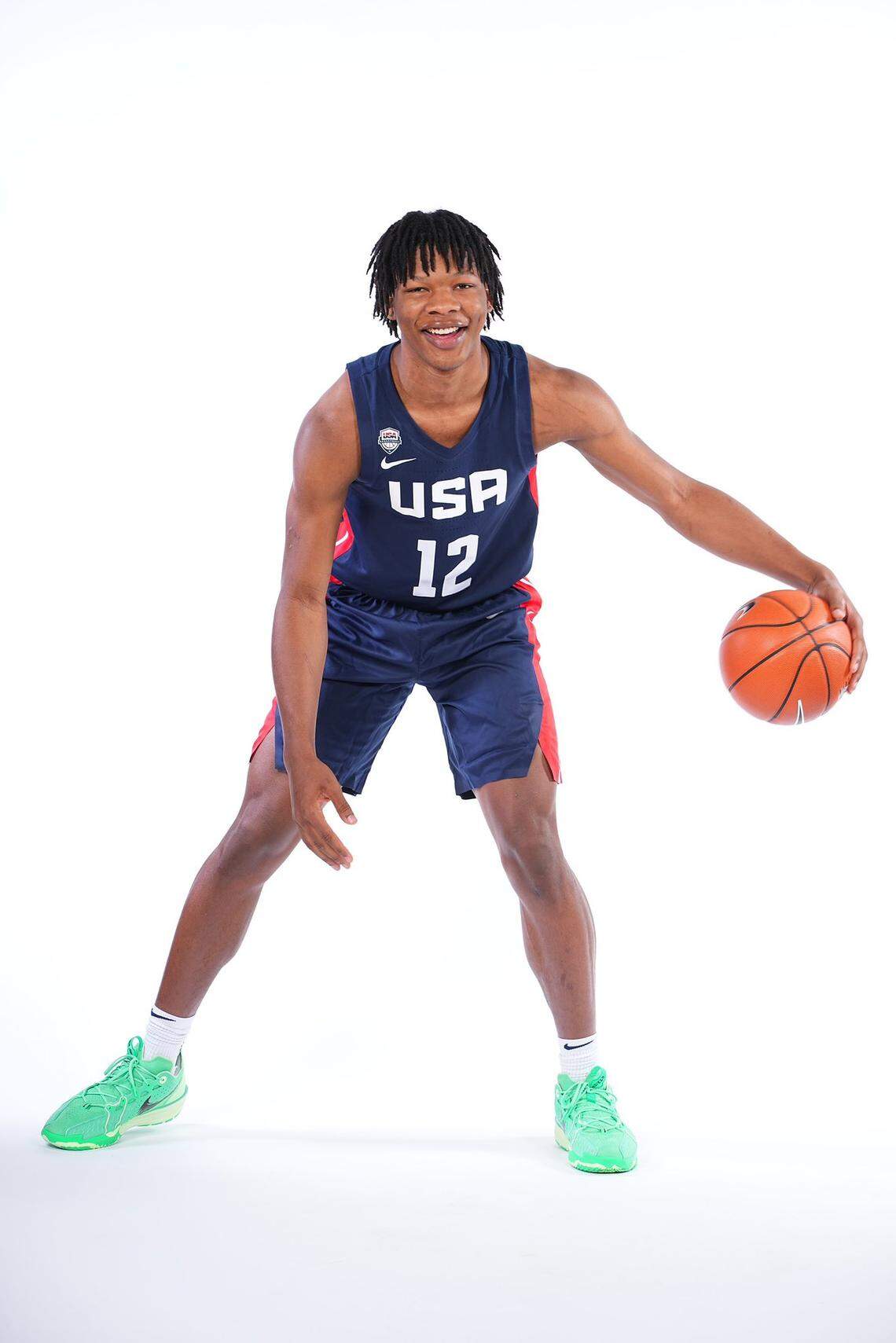 Houston native Shelton Henderson, a five-star small forward, de-committed from Duke and decided to follow former Blue Devils associate coach Jai Lucas to the University of Miami.