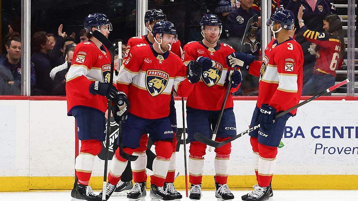 SUNRISE, FLORIDA - APRIL 02: Sam Bennett #9 of the Florida Panthers celebrates with teammates after scoring a goal against the Boston Bruins during the first period of the game at Amerant Bank Arena on April 02, 2026 in Sunrise, Florida. (Photo by Megan Briggs/Getty Images)