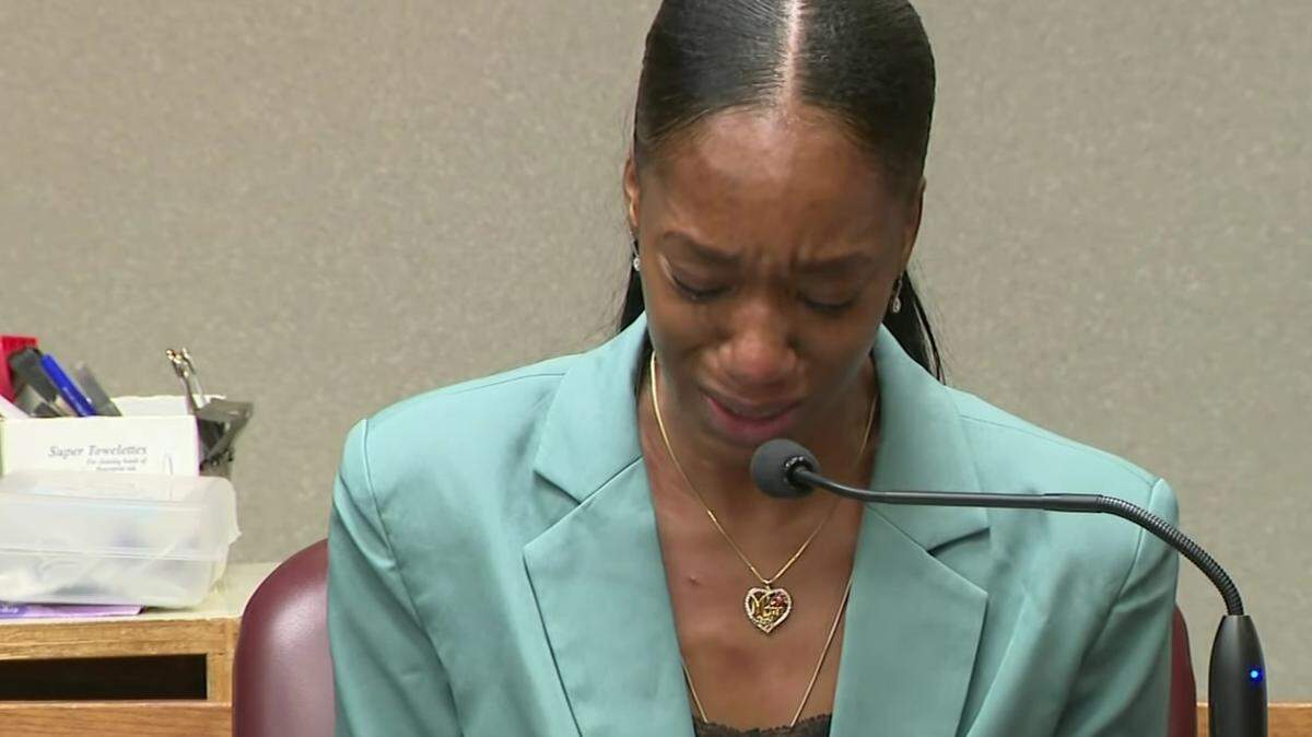 Alexis Facey, who drove drunk and carjacked a family in North Miami-Dade in 2019, testifying in Miami-Dade court in August 2022.