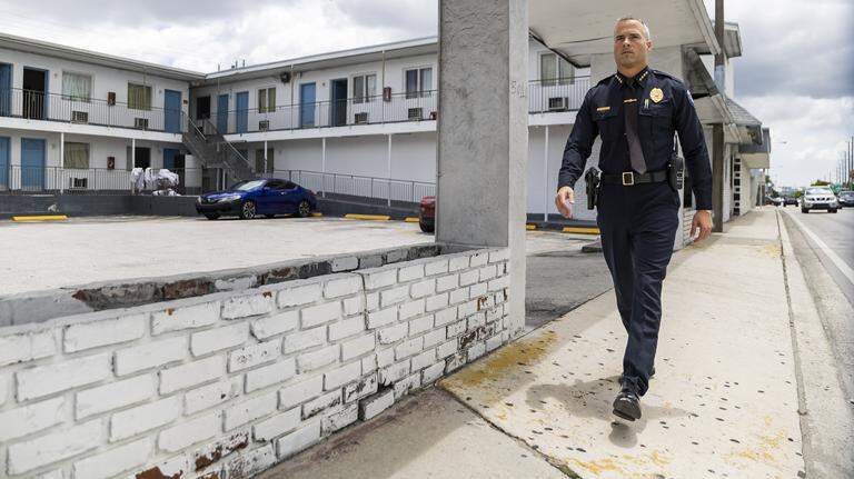 Cómo una pequeña ciudad en Miami-Dade registró altas cifras de detenciones migratorias