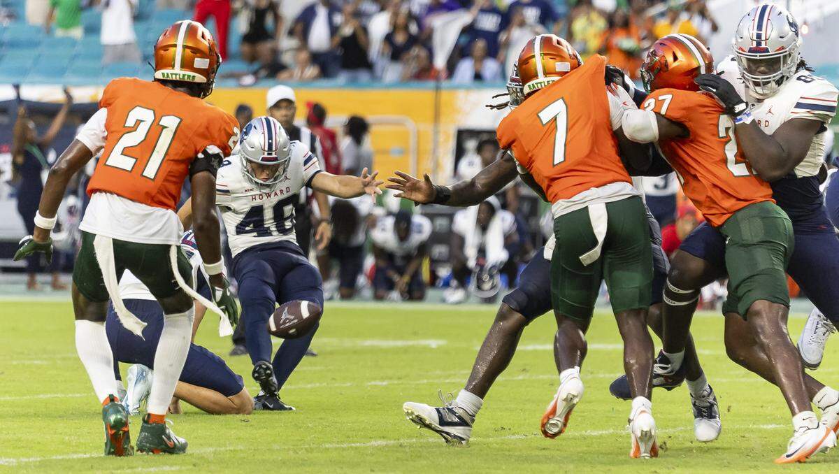 Howard Bison place kicker Matt Conord (48) scores the winning field goal against Florida A&M Rattlers in the second half of their Orange Blossom Classic football game at Hard Rock Stadium on Saturday, Aug. 30, 2025, in Miami Gardens, Fla.