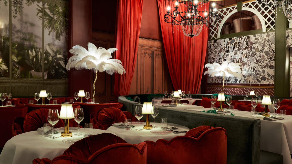 This Cuban dinner cabaret from Colombia is opening its first U.S. location in Miami