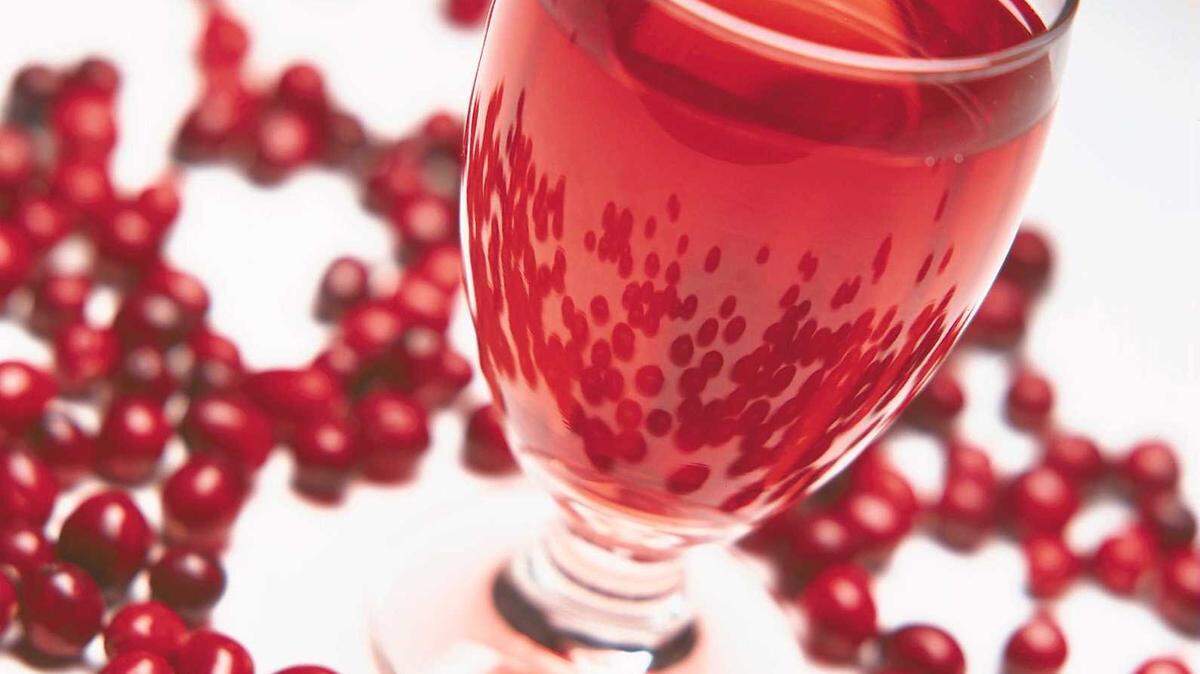 A new study shows that cranberry juice can reduce the risk of getting an H. pylori infection, which can lead to stomach ulcers.