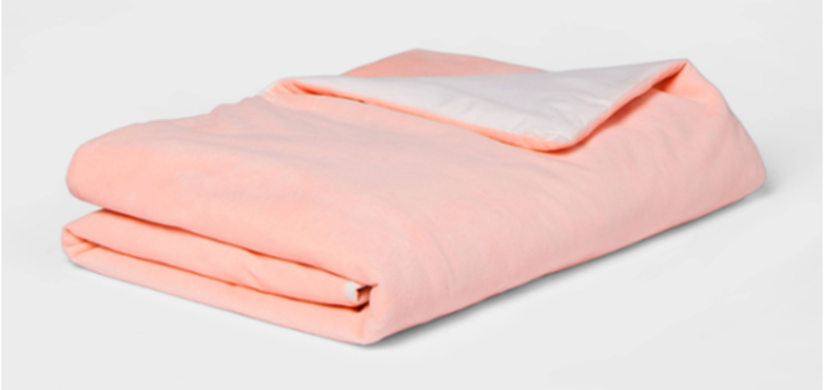 Pillowfort Weighted Blanket in pink