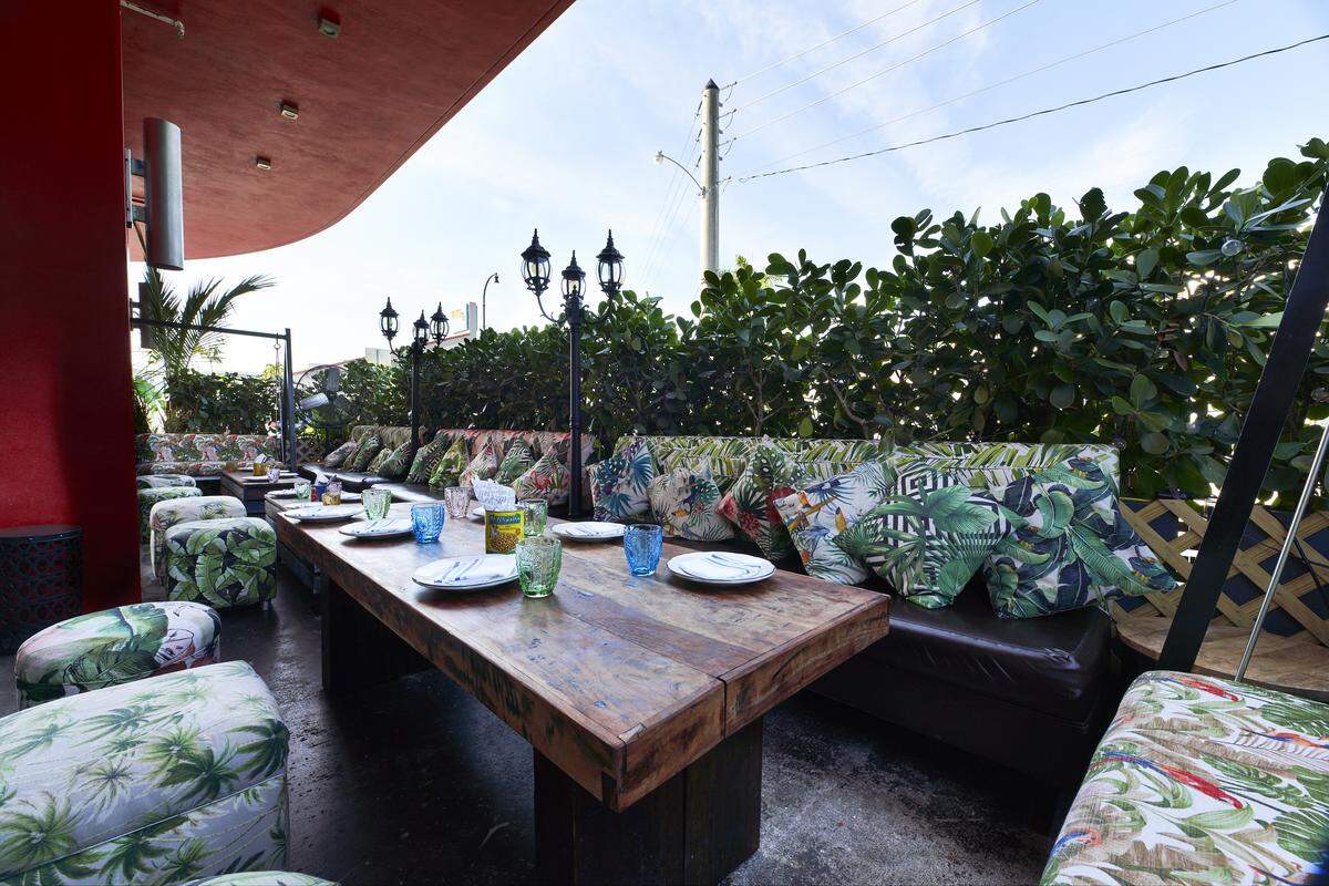 This looks like a good location to indulge in mimosas.