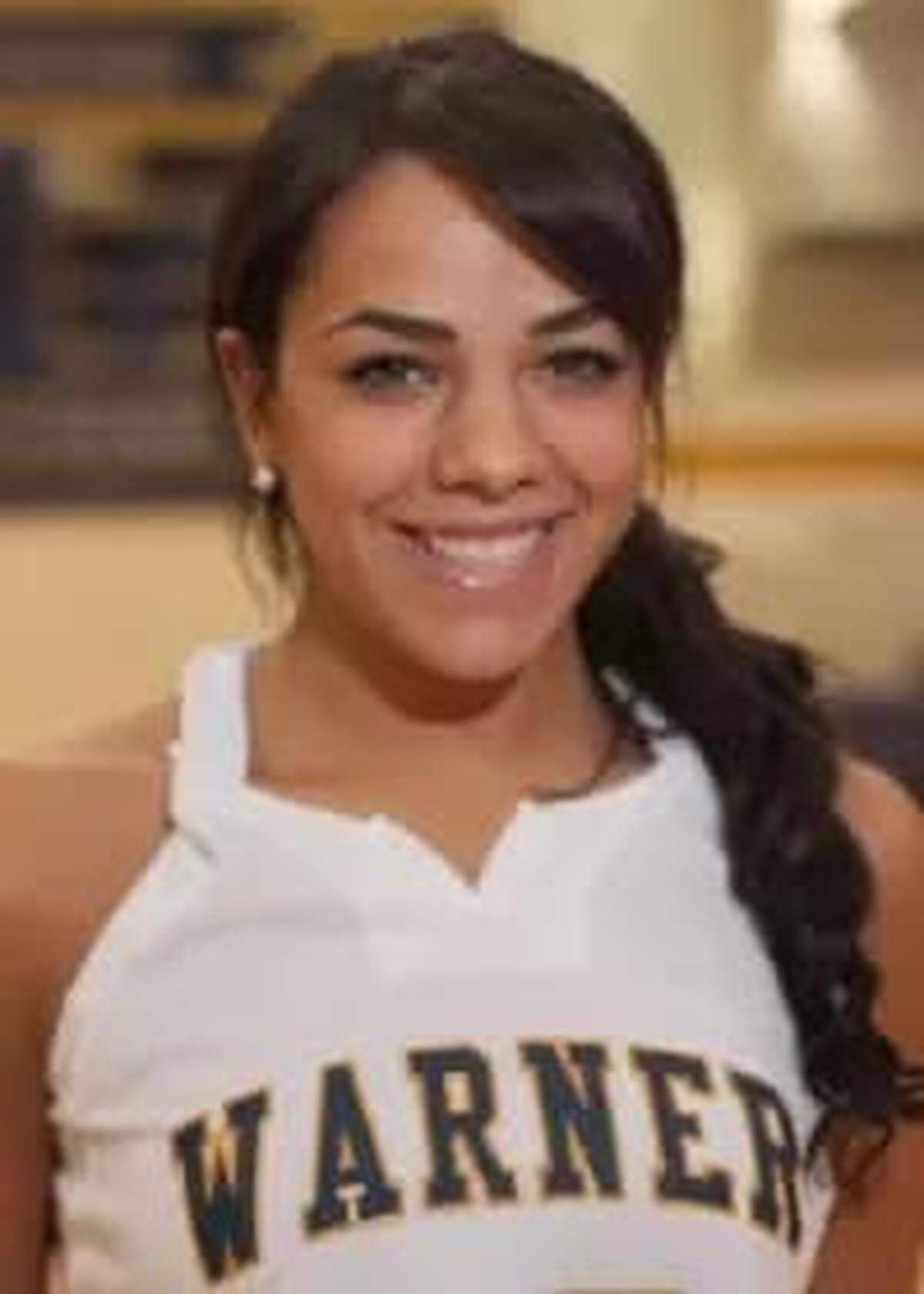 Former Goleman basketball standout Karyna Cid