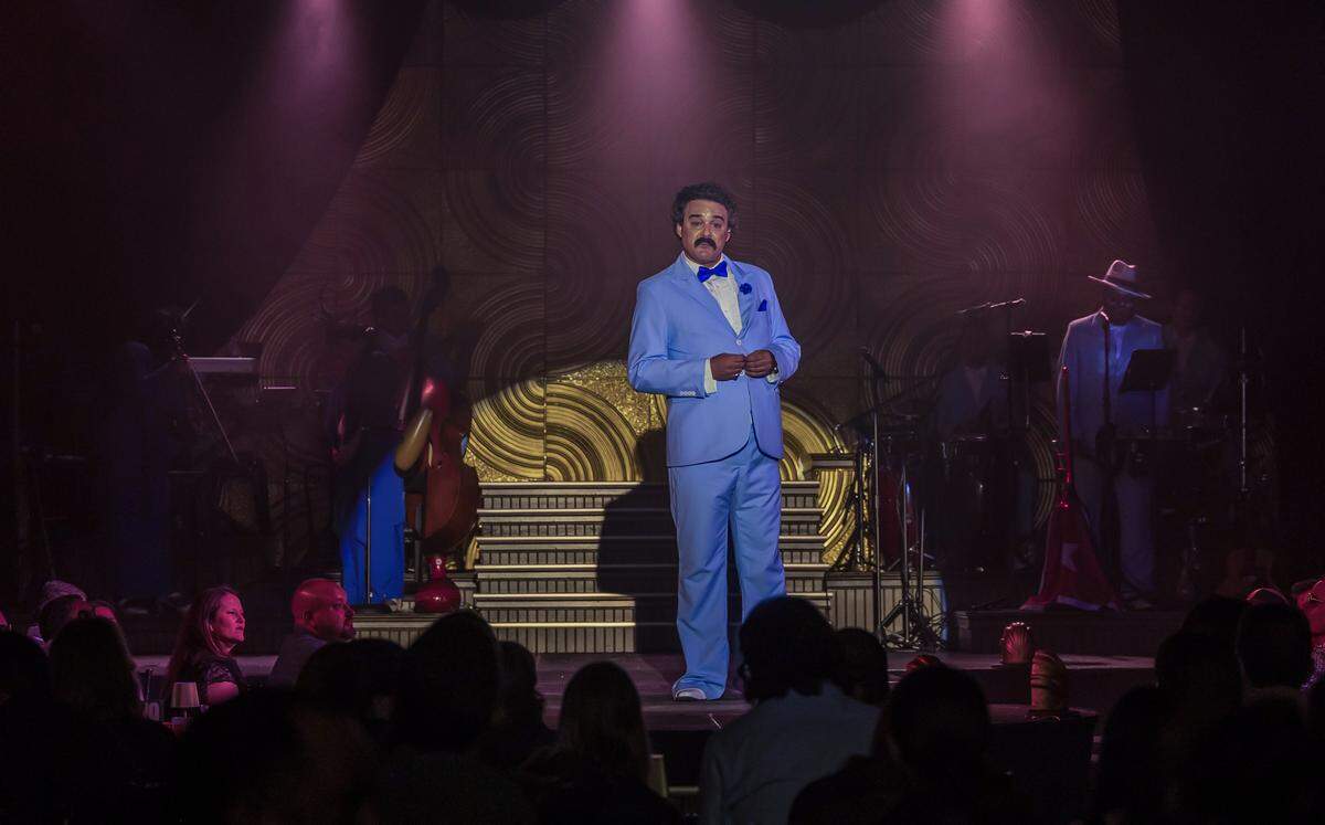 Cuban actor Ariel Texido as Alvarez Guedes.