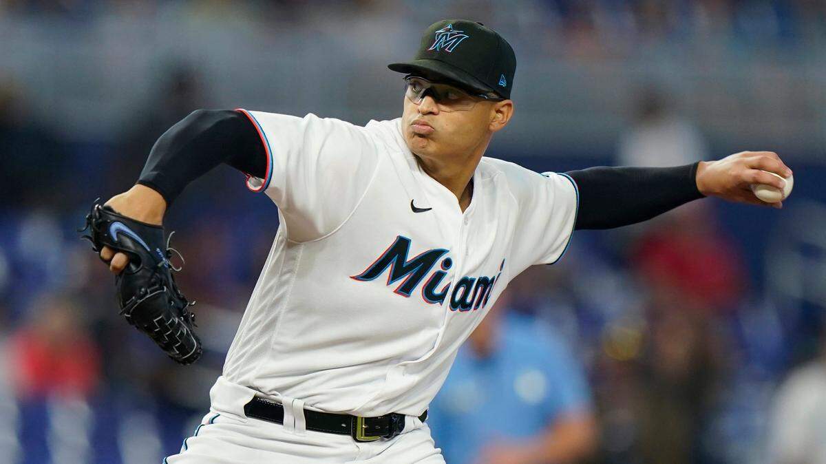 Miami Marlins’ Jesus Luzardo delivers a pitch during the first inning of a baseball game against the New York Mets, Sunday, Sept. 11, 2022, in Miami. (AP Photo/Wilfredo Lee)