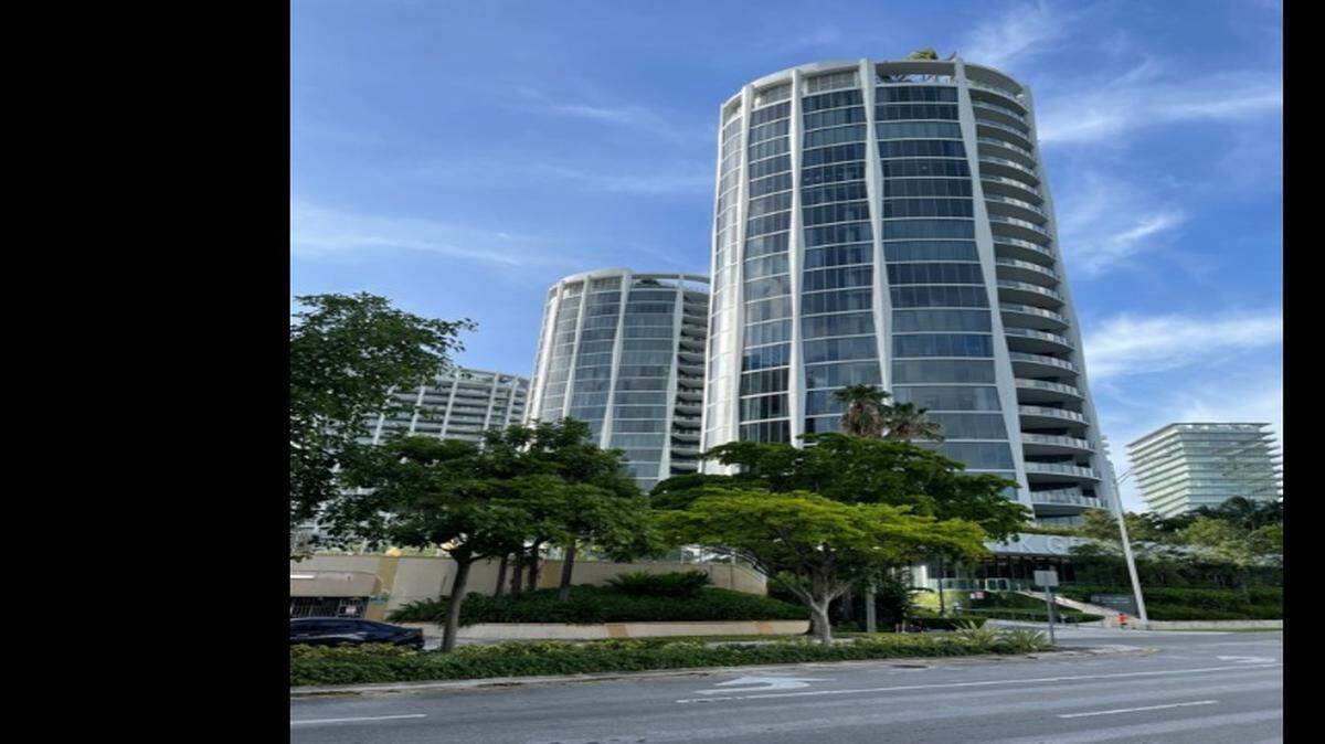 This photo shows the Park Grove luxury condo building in Coconut Grove, where Reza Zarrab lived while awaiting sentencing for helping Iran skirt U.S. financial sanctions.