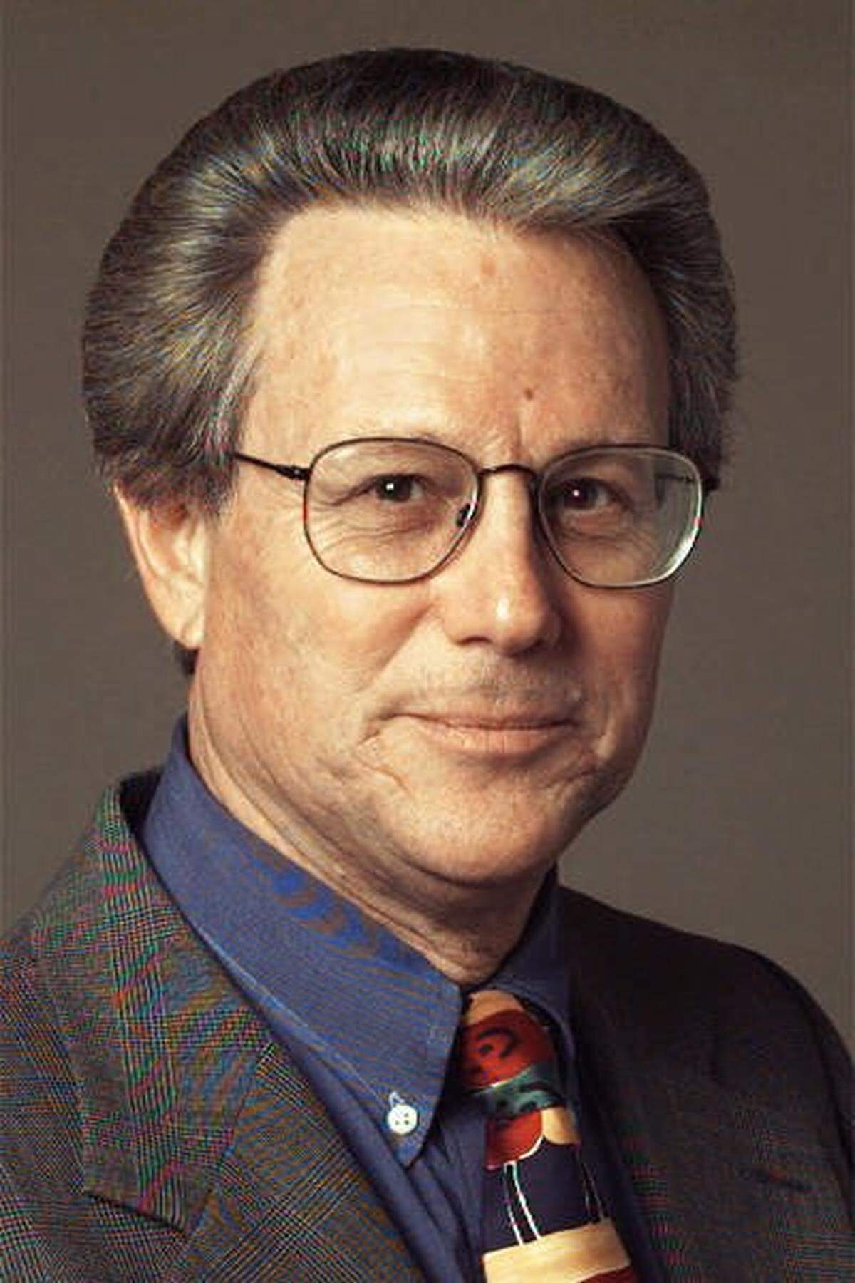 According to Palm Beach police, State Attorney Barry Krischer was initially ready to prosecute a major case against Epstein, but ultimately lost interest.