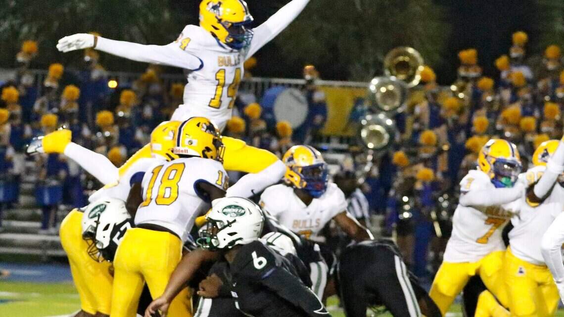 Titletown South Florida: New chapters begin at two of the state’s top football programs