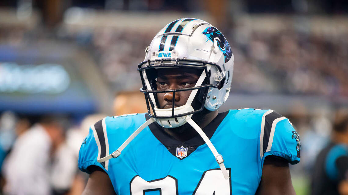 Dolphins sign Daviyon Nixon, adding second defensive tackle this week