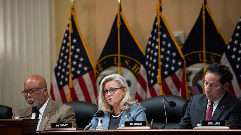 See photos from Dave Barry’s top news stories of 2022