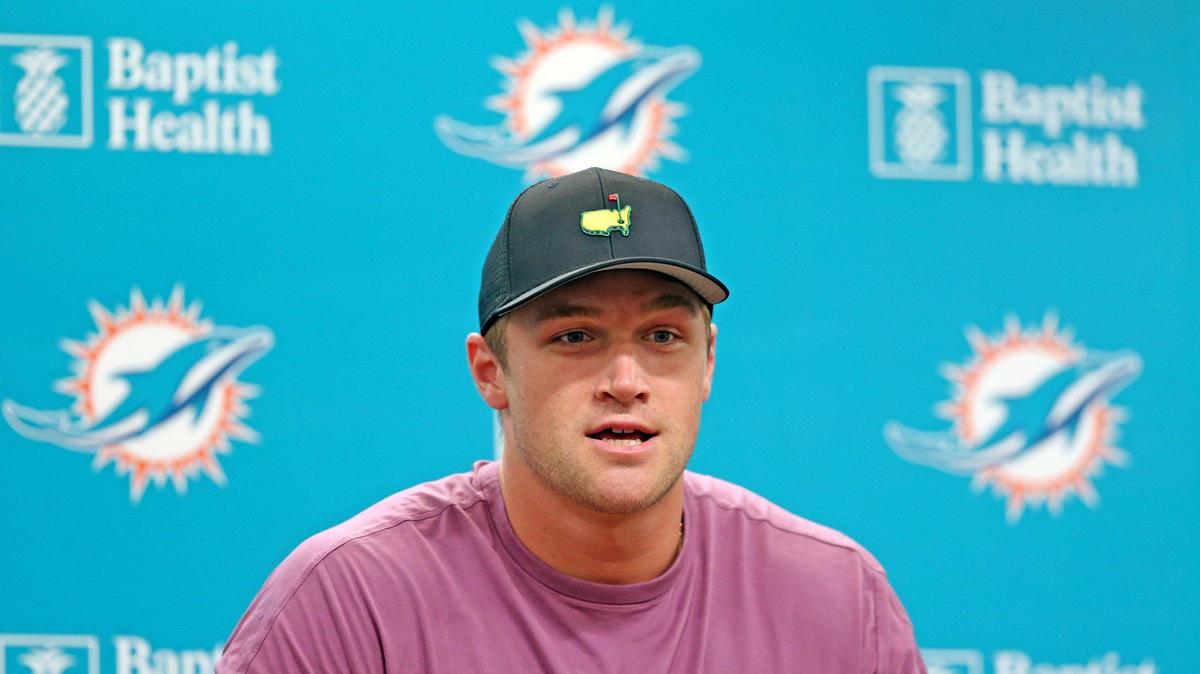 Miami Dolphins tight end Mike Gesicki meets with reporters at the Baptist Health Training Complex in Miami Gardens, Florida on on Wednesday, April 13, 2022.