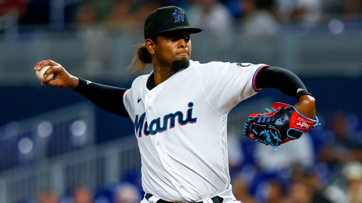 Miami Marlins pitcher Edward Cabrera (67) throws the ball during the second inning of an MLB game against the San Diego Padres at loanDepot park in the Little Havana neighborhood of Miami, Florida, on Tuesday, August 16, 2022