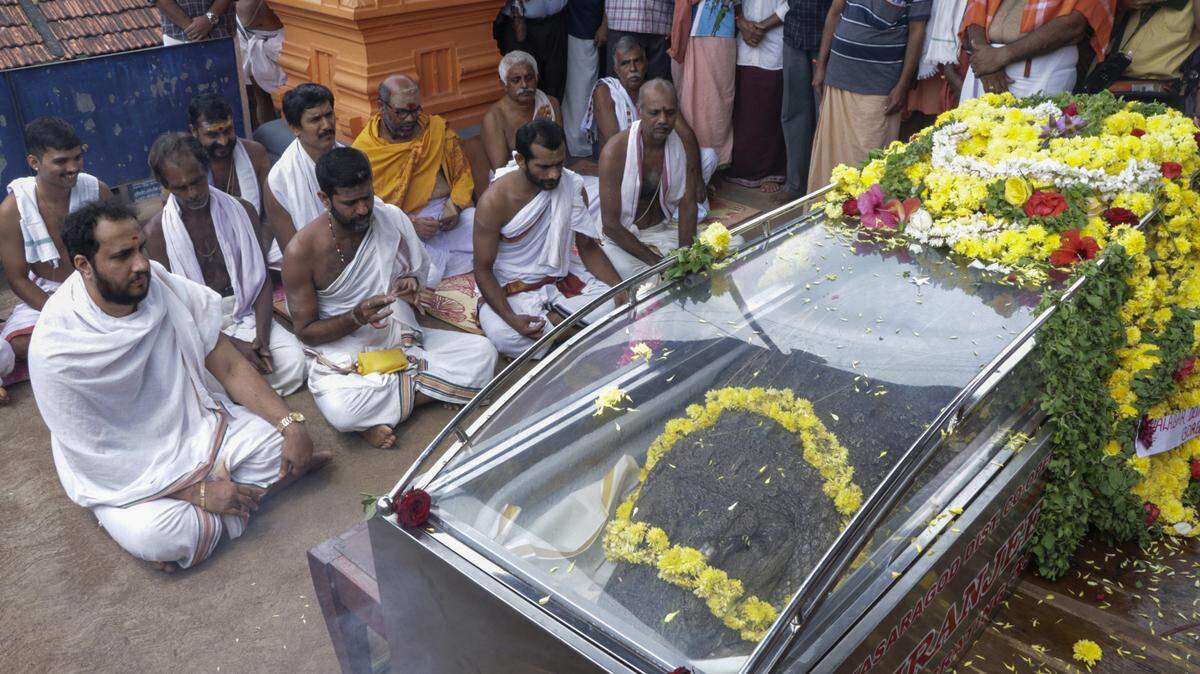 A Hindu temple in Kasaragod, Kerala, India, said its divine “vegetarian” crocodile died after guarding the holy site for nearly 80 years.