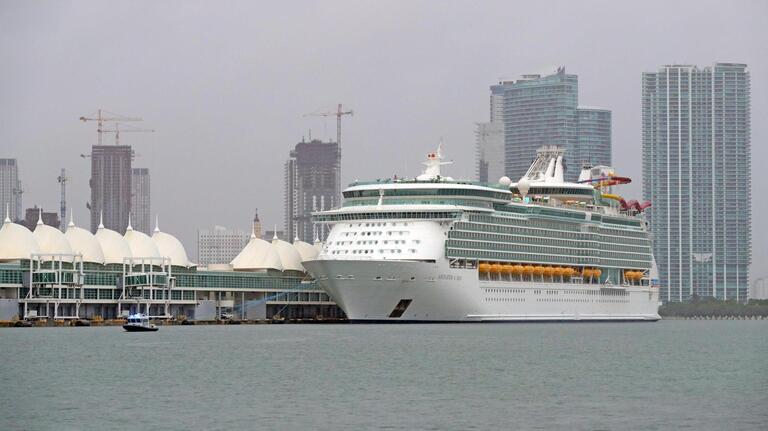 CDC: Cruceros pudieran comenzar a operar desde Estados Unidos en julio