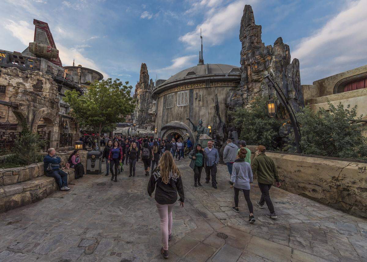 Star Wars: Galaxy’s Edge, now open at Disneyland, will open Aug. 29 at Disney’s Hollywood Studios.