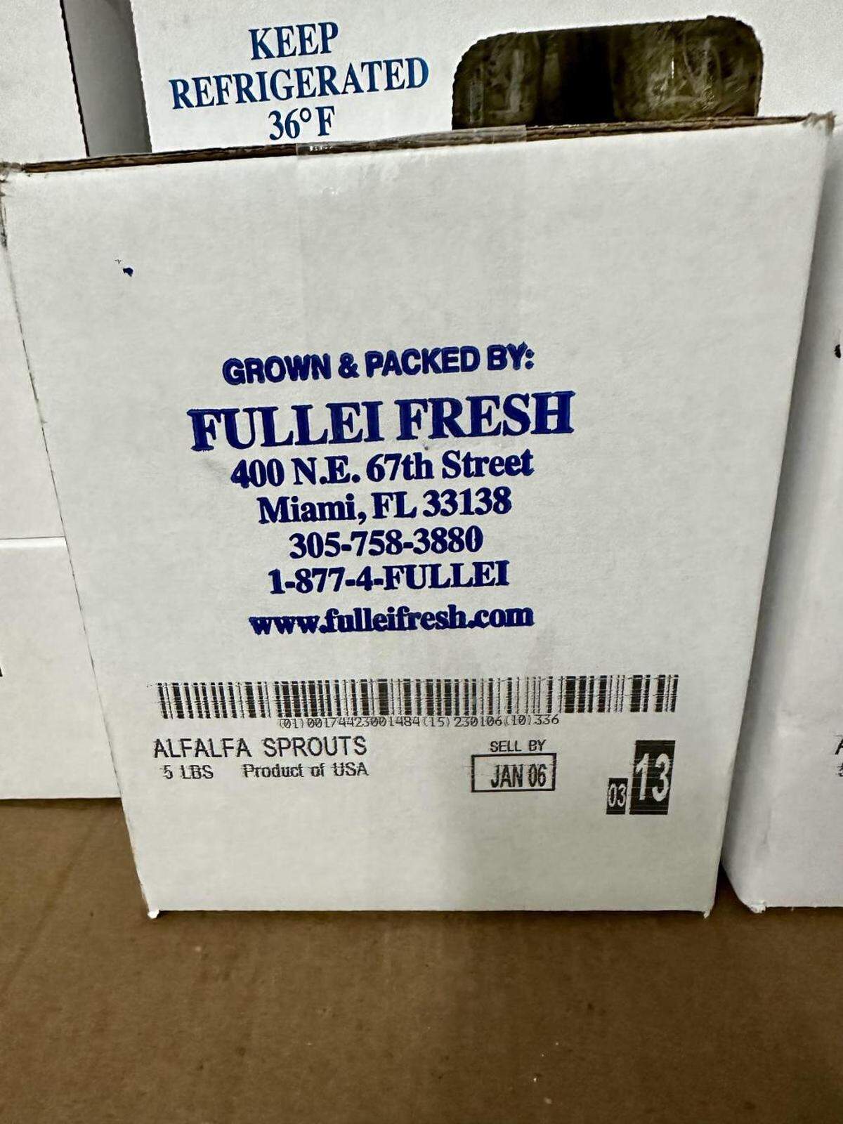 The 5-pound cardboard box of bulk Fullei Fresh alfalfa sprouts.