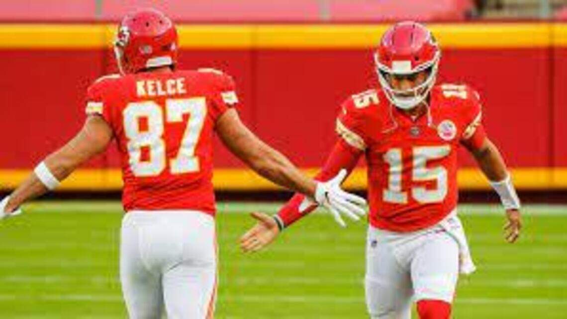 NFL Thursday night: Kelce injury, Jones holdout fans Chiefs-Lions upset talk. Now here is the truth