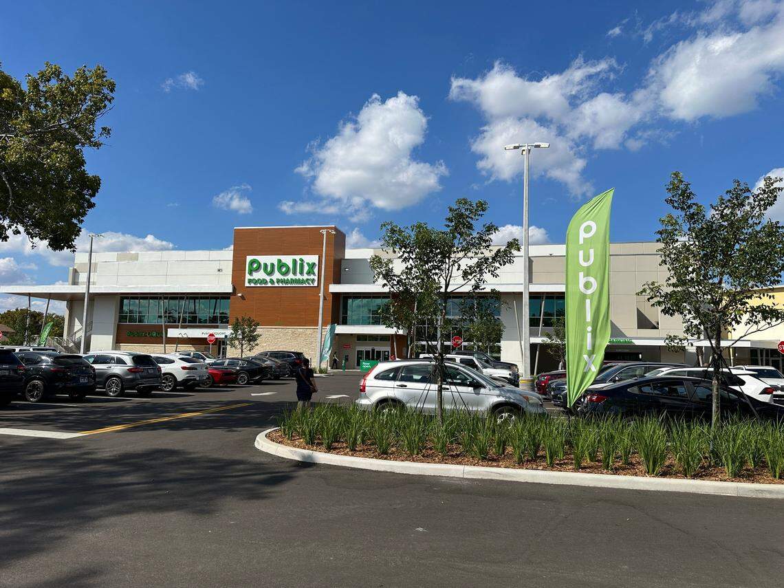 Customers kept the new Briar Bay Publix busy on its opening weekend on Sunday, March 2, 2025. The rebuilt two-story, 53,287 square foot store opened on Thursday, Feb. 27.