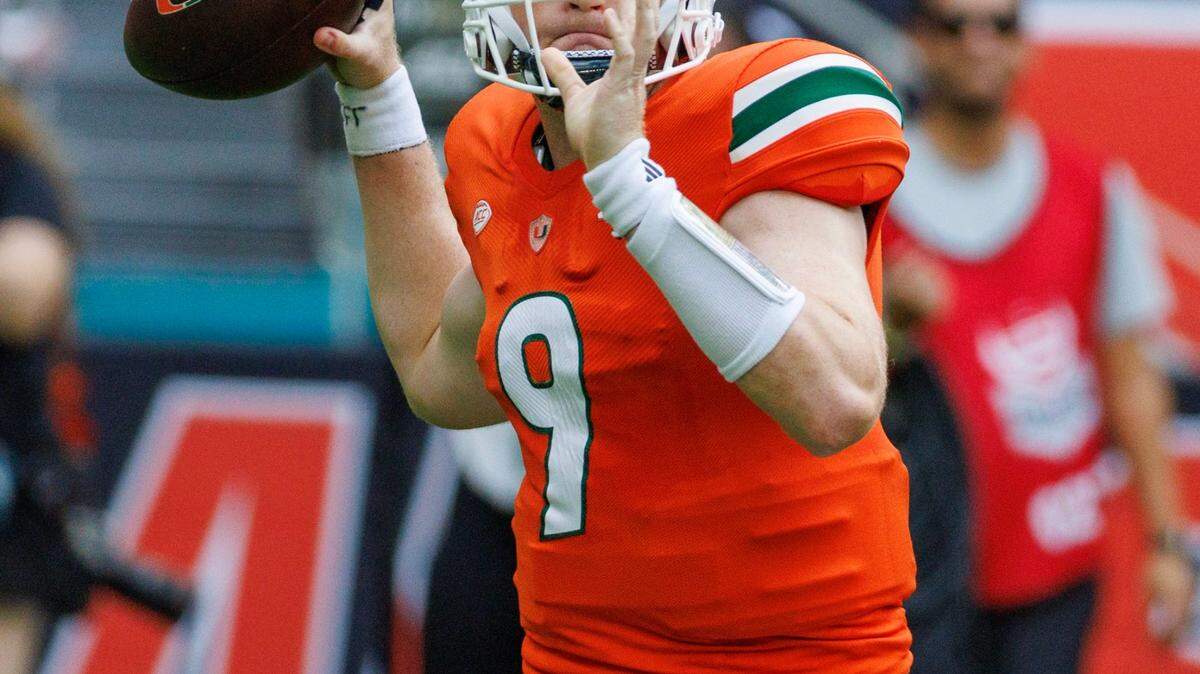 How big a day did UM Hurricanes quarterback Tyler Van Dyke have? See for yourself