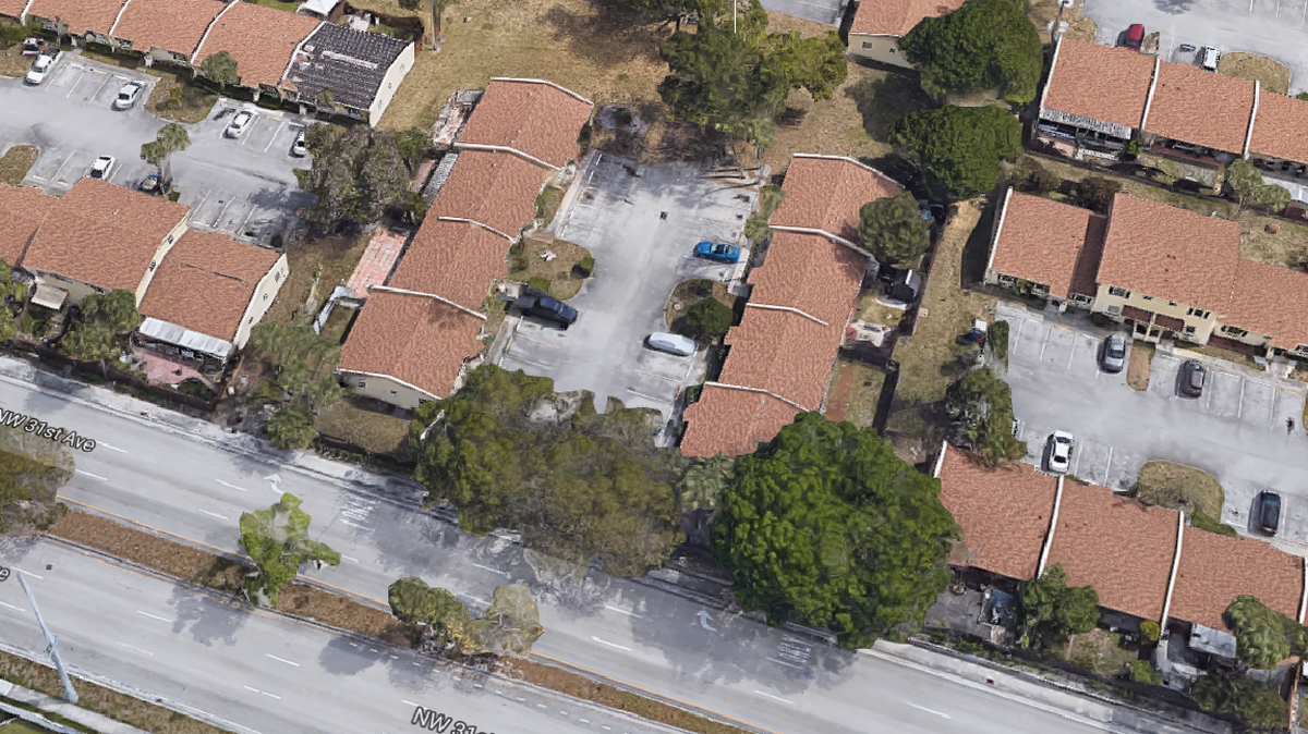 A woman’s body was found outside of a Fort Lauderdale home at 6840 NW 31st Ave Thursday morning
