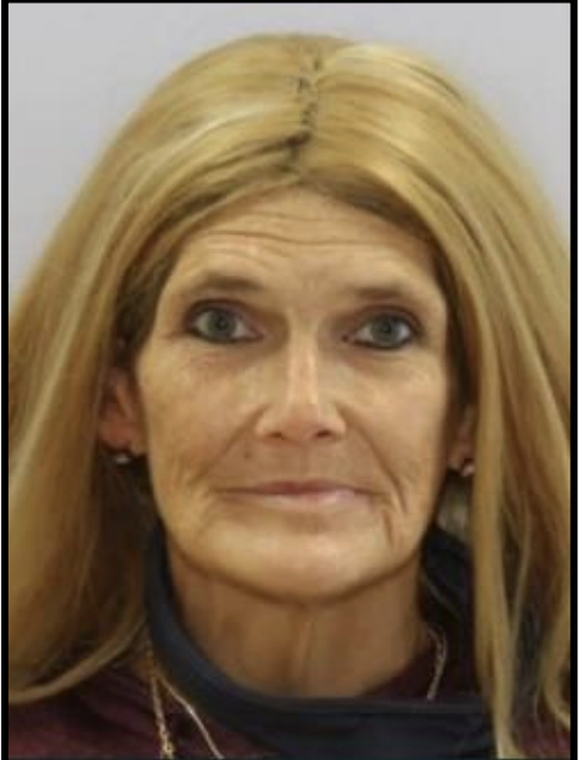 Geneva Bennett Prevatt,55, was found dead in a Miami Gardens lake on March 26, 2026. Police ask for the public’s help in finding who killed her.