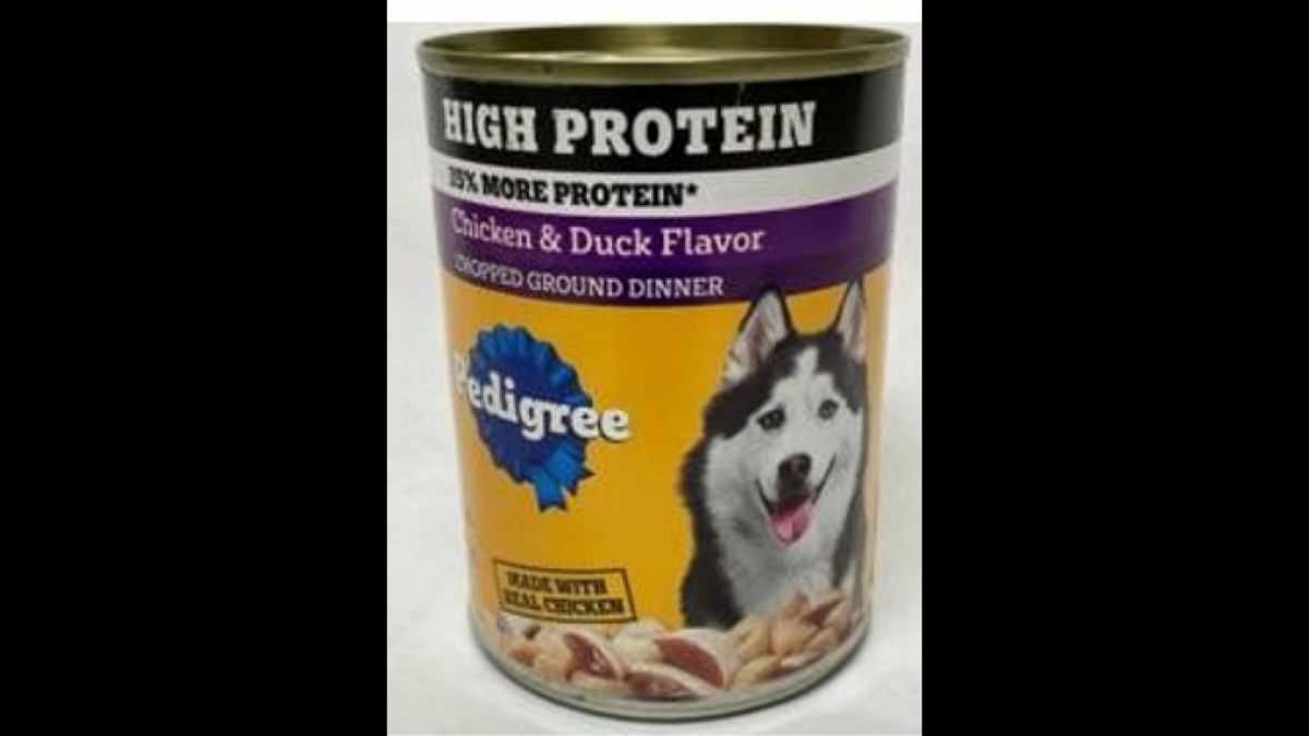 A 13.2-ounce can of Pedigree High Protein Chopped Chicken & Duck Flavor