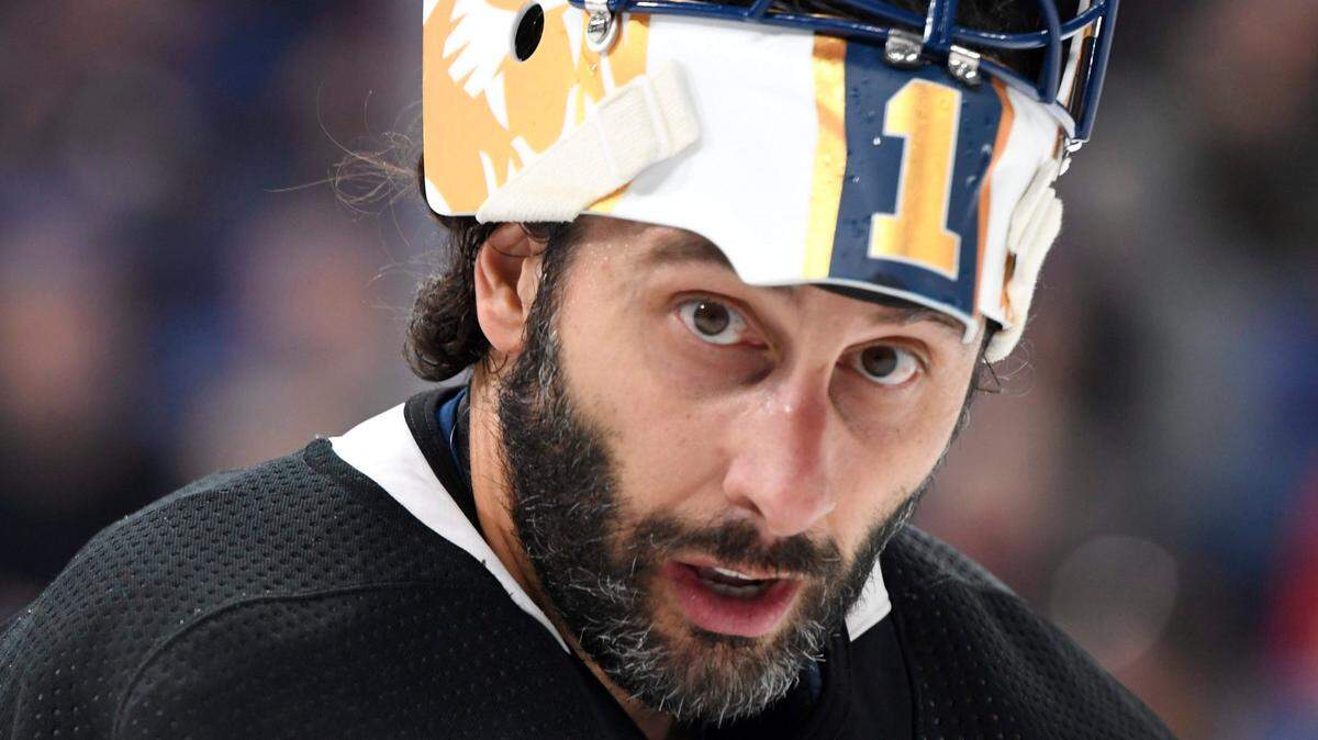 Roberto Luongo of Florida Panthers attends team’s ice practice in Helsinki, Finland, Wednesday, Oct. 31, 2018.
