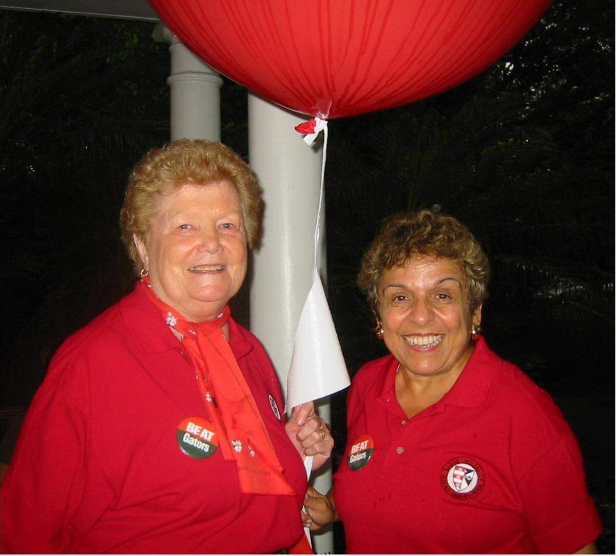 Sister Jeanne O’Laughlin and Donna Shalala in a Sept. 10, 2003, file photo.