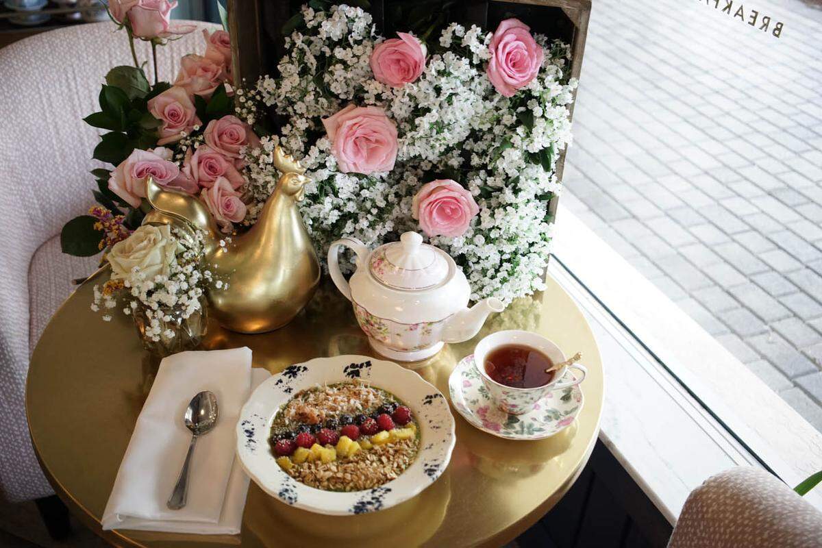 So much tea!