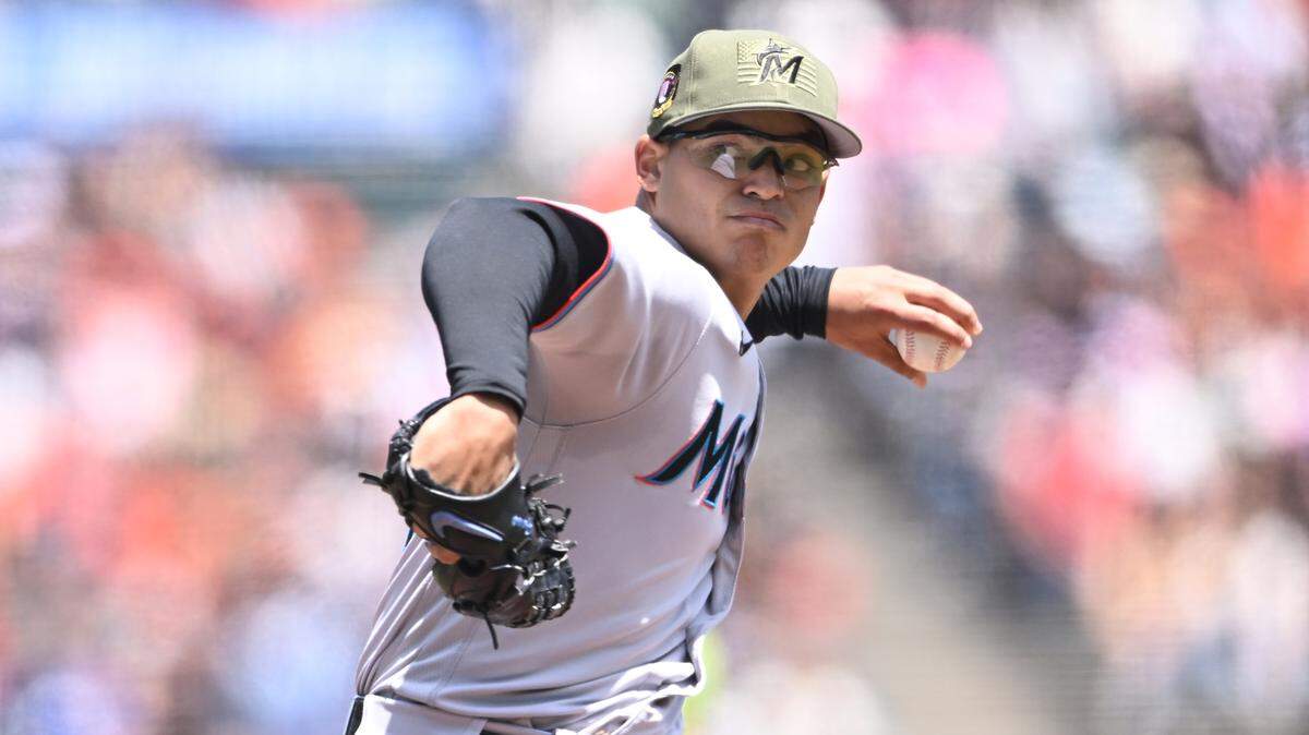 Miami Marlins starting pitcher Jesus Luzardo (44) throws a pitch against the San Francisco Giants during the first inning at Oracle Park on Sunday, May 21, 2023.