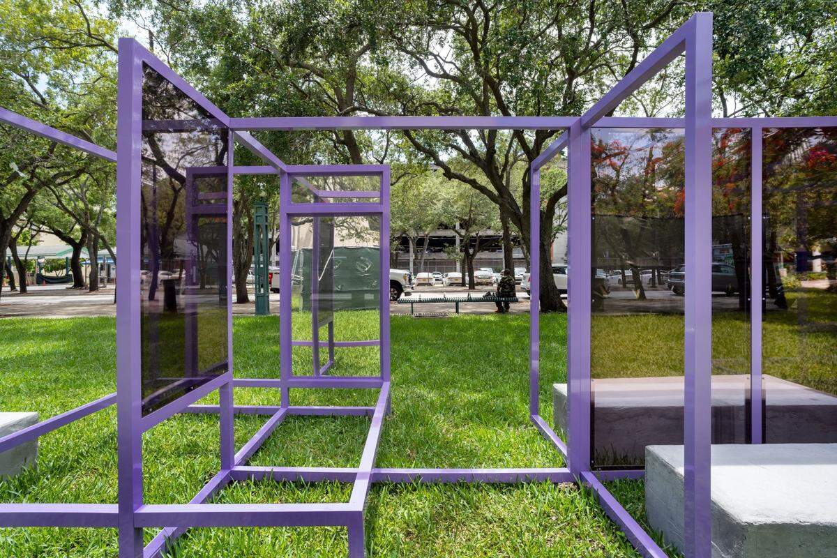 ‘Moving Interlude’ by GeoVanna Gonzalez is at The Plaza at Government Center. 