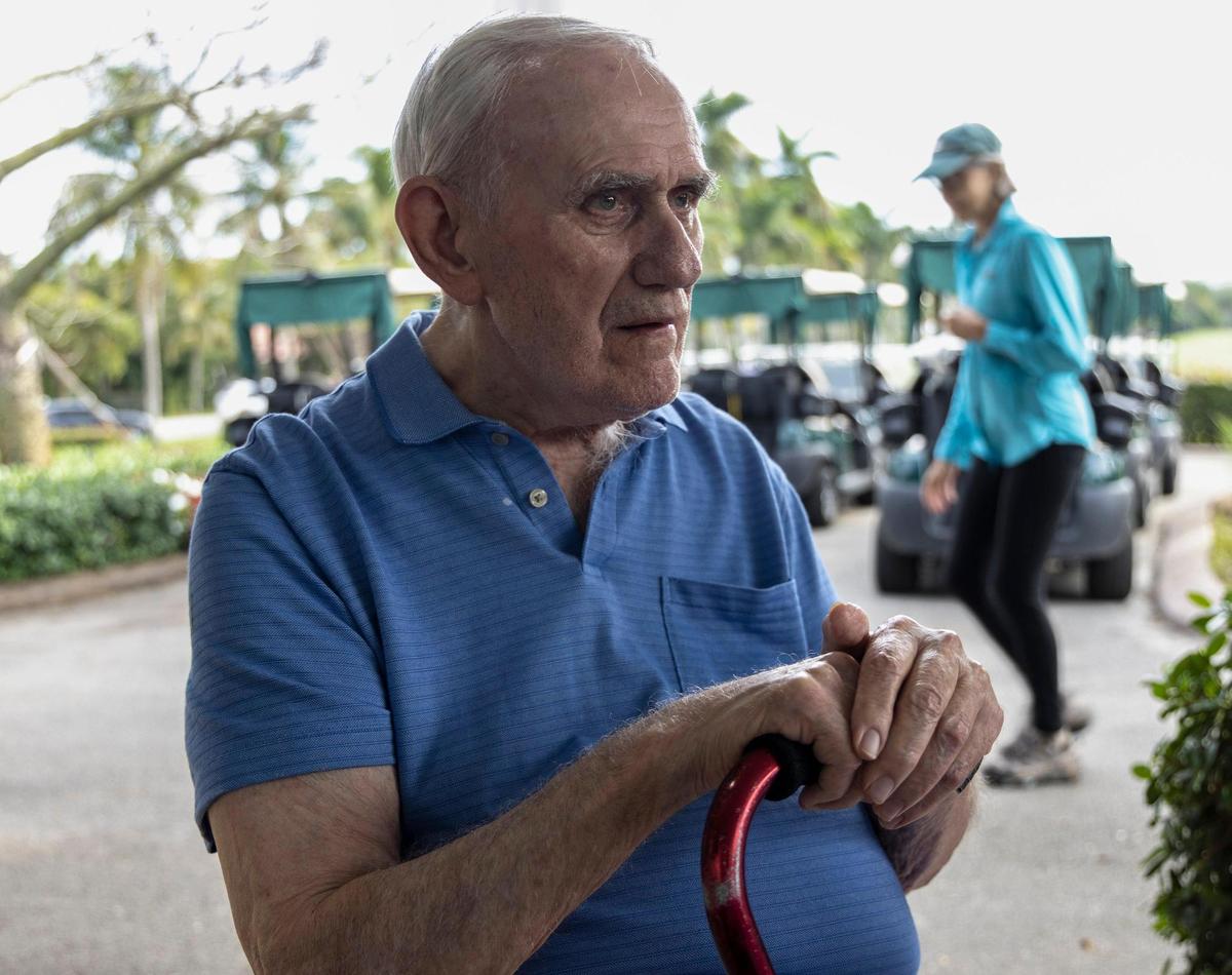 Bob Maguire, 85, hopes that he and his partner can get a new lease and continue to operate Burger Bob’s at its original location.