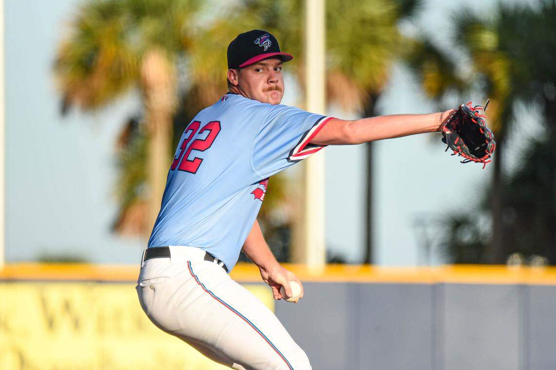 Miami Marlins left-handed pitcher prospect Dax Fulton pitches for the Double A Pensacola Blue Wahoos on Aug. 27, 2022.
