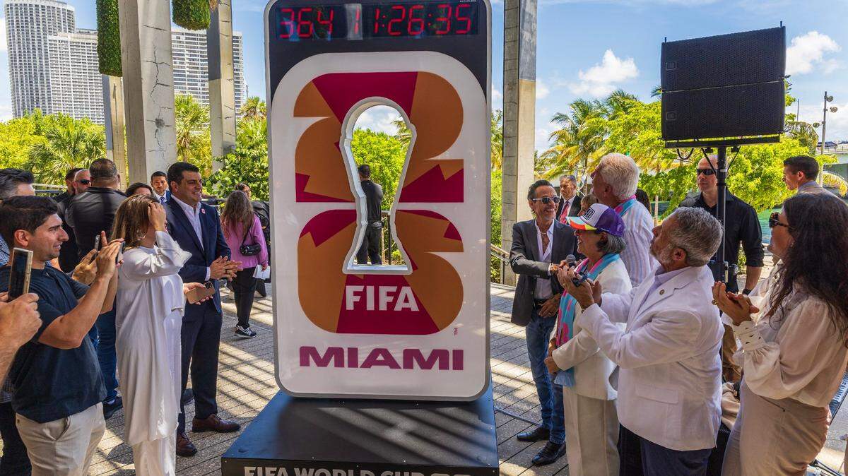 Miami-Dade County Elected officials joined special guest artist Marc Anthony and Co-Chair Rodney Barreto as they unveiled the official kick off final countdown clock, during the “One Year Out” celebration hosted by the Miami Host Committee and FIFA at the Pérez Art Museum Miami (PAMM), on Wednesday June 11, 2025.