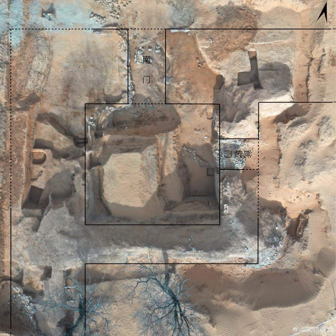 Another set of ruins at Qingpingbao Fort.