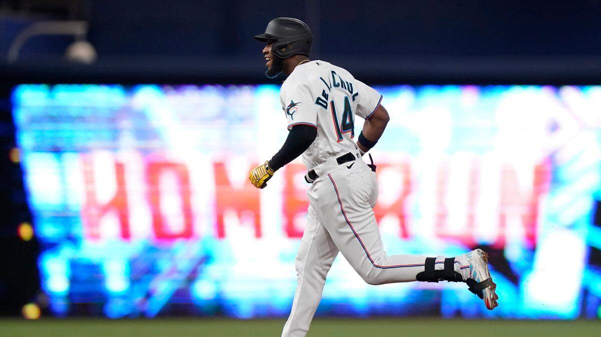 Miami Marlins’ Bryan De La Cruz runs the bases on a three-run home run against the Philadelphia Phillies during the fourth inning of a baseball game Thursday, Sept. 15, 2022, in Miami. (AP Photo/Lynne Sladky)