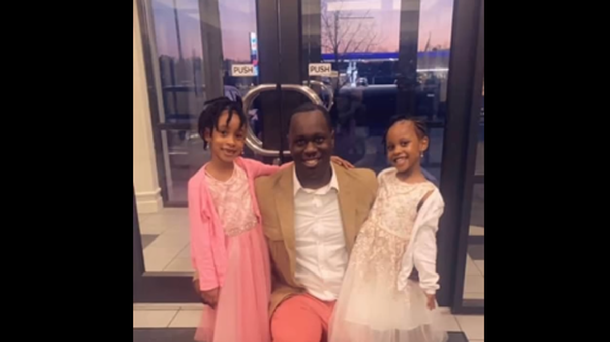 Alfonzia Jackson, Jr. and his daughters.