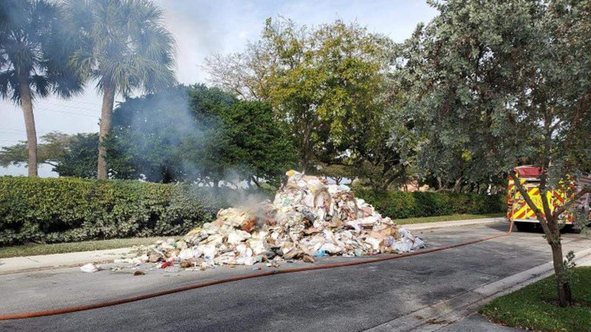 A steaming pile of garbage in Pembroke Pines.